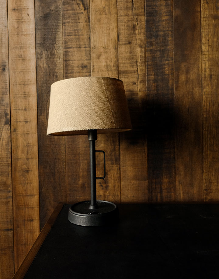 TABLE LAMP T-IN1 | TRUCK FURNITURE